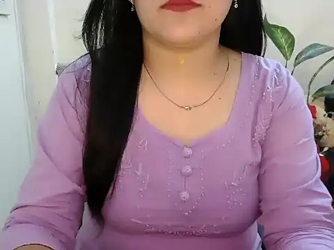 Snapshot of _chitranshi chatting on 07-08-26, 05:08 chitranshi online show from 07-08-26, 05:08