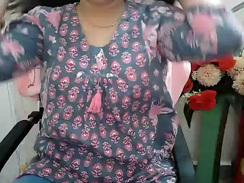 Snapshot of _chitranshi chatting on 07-03-26, 05:14 chitranshi online show from 07-03-26, 05:14