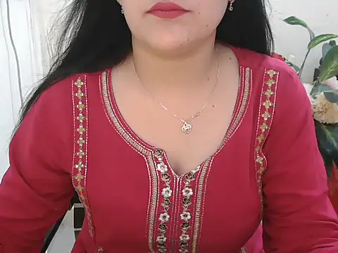 Snapshot of _chitranshi chatting on 06-10-26, 05:19 chitranshi online show from 06-10-26, 05:19