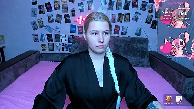 x Ulya1cutex online show from 04-03-26, 05:19