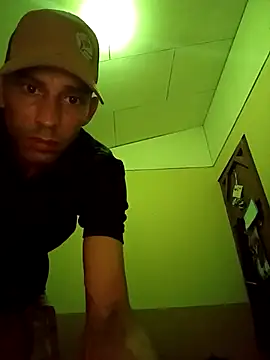 Snapshot of segnini21 chatting on 05-30-26, 03:57 segnini21 online show from 05-30-26, 03:57