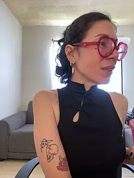 JeanneDuval8888 online show from 04-07-26, 10:22