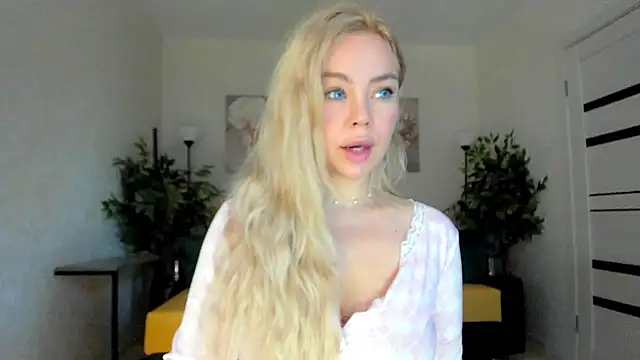 caty kiss online show from 07-18-26, 03:48