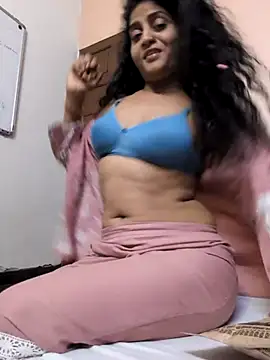Snapshot of sexysilmy chatting on 06-21-26, 06:14 sexysilmy online show from 06-21-26, 06:14