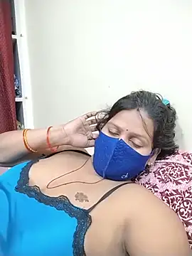 Snapshot of ankita077 chatting on 06-07-26, 10:48 ankita077 online show from 06-07-26, 10:48