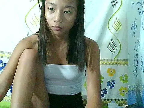 Snapshot of Asianpinay_Skinny1818 chatting on 04-28-26, 02:27 Asianpinay Skinny1818 online show from 04-28-26, 02:27