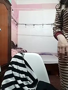 Snapshot of Trang26 chatting on 03-03-26, 02:51 Trang26 online show from 03-03-26, 02:51