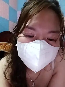 Snapshot of Trang26 chatting on 02-22-26, 03:57 Trang26 online show from 02-22-26, 03:57