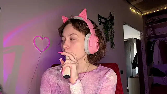 SlunkRear online show from 04-08-26, 10:22