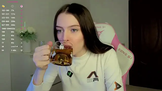 LizaRise online show from 02-13-26, 12:05