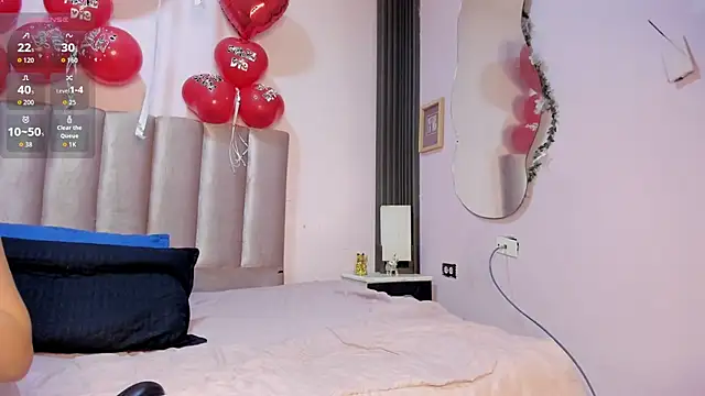 Snapshot of Dylan_and_Kim chatting on 02-15-26, 12:26 Dylan and Kim online show from 02-15-26, 12:26