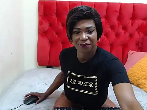 Snapshot of SpicyMatureLiz chatting on 02-11-26, 09:42 SpicyMatureLiz online show from 02-11-26, 09:42