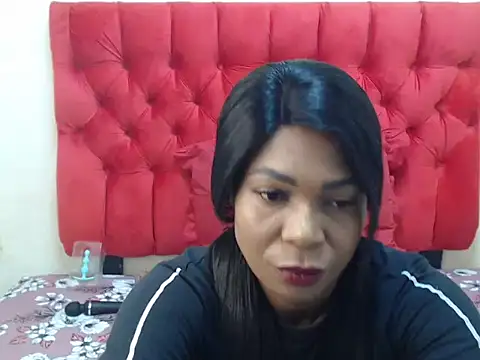 Snapshot of SpicyMatureLiz chatting on 04-25-26, 12:57 SpicyMatureLiz online show from 04-25-26, 12:57
