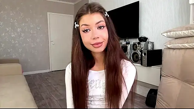 You Club Winx online show from 03-21-26, 07:09