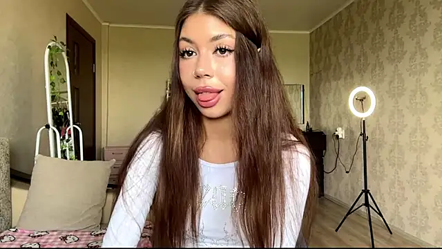 You Club Winx online show from 06-07-26, 08:30