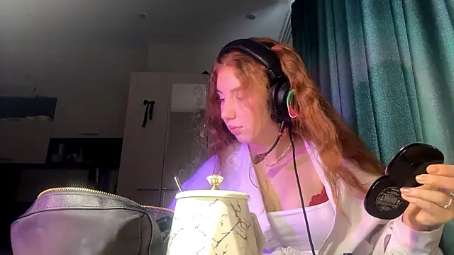 AliceCarrol online show from 02-14-26, 07:41