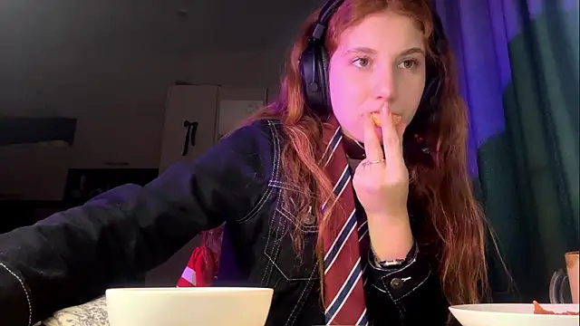 AliceCarrol online show from 02-26-26, 02:28