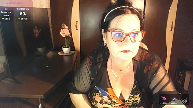 exiMIlf online show from 06-30-26, 05:13