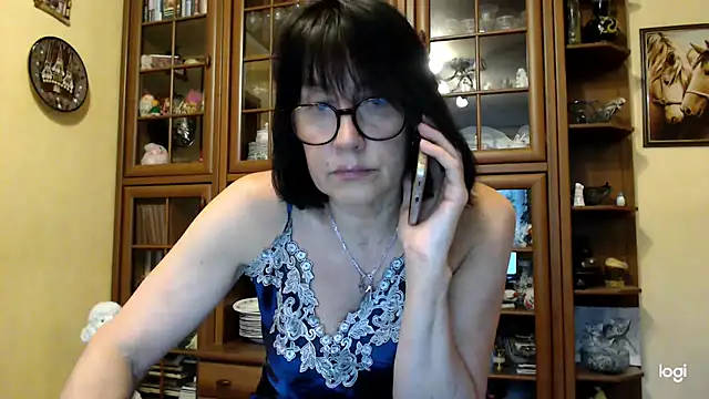 Snapshot of Vlastelina chatting on 05-29-26, 03:29 Vlastelina online show from 05-29-26, 03:29