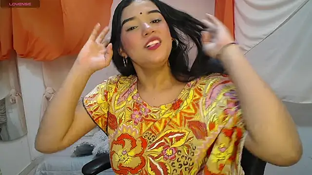 Snapshot of Sita_Nair chatting on 05-15-26, 01:20 Sita Nair online show from 05-15-26, 01:20