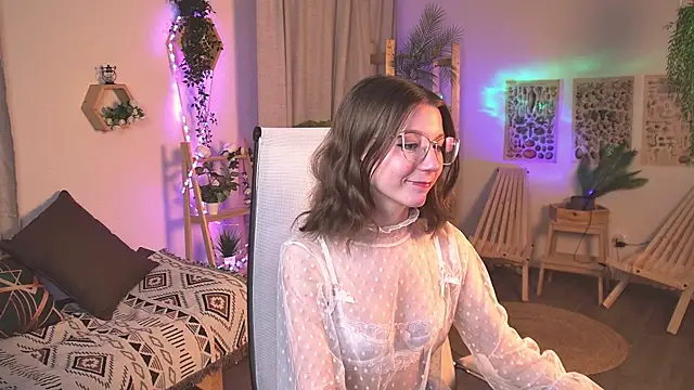 ElliFrankenweenie online show from 04-02-26, 06:20