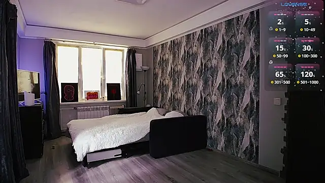 Snapshot of comeherehoney chatting on 05-09-26, 11:57 comeherehoney online show from 05-09-26, 11:57