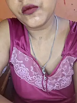 Nency Love143 online show from 07-27-26, 06:59