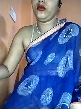 Snapshot of Nency_Love143 chatting on 04-18-26, 05:37 Nency Love143 online show from 04-18-26, 05:37