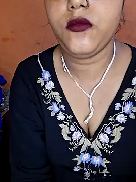Snapshot of Nency_Love143 chatting on 06-02-26, 10:26 Nency Love143 online show from 06-02-26, 10:26