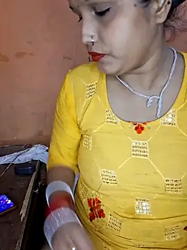 Snapshot of Nency_Love143 chatting on 06-04-26, 06:12 Nency Love143 online show from 06-04-26, 06:12