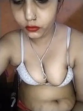 Snapshot of Nency_Love143 chatting on 05-24-26, 05:46 Nency Love143 online show from 05-24-26, 05:46