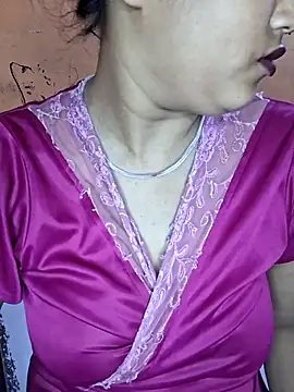 Snapshot of Nency_Love143 chatting on 06-07-26, 06:46 Nency Love143 online show from 06-07-26, 06:46
