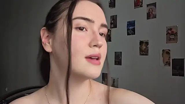 RedginBluebersky online show from 04-22-26, 11:17