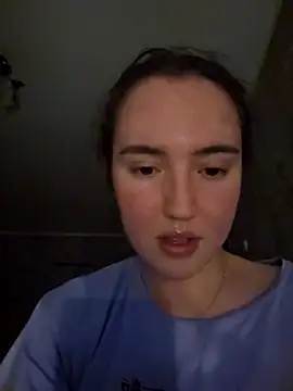 RedginBluebersky online show from 05-04-26, 03:37