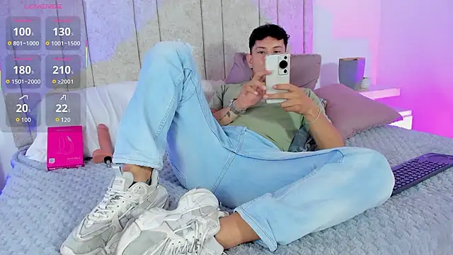 Daniel Evans1 online show from 02-20-26, 11:28