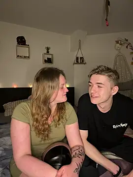 Snapshot of Maryjane-Spidermann chatting on 02-19-26, 07:11 Maryjane-Spidermann online show from 02-19-26, 07:11