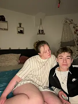 Snapshot of Maryjane-Spidermann chatting on 02-28-26, 09:03 Maryjane-Spidermann online show from 02-28-26, 09:03