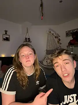 Snapshot of Maryjane-Spidermann chatting on 03-01-26, 08:09 Maryjane-Spidermann online show from 03-01-26, 08:09