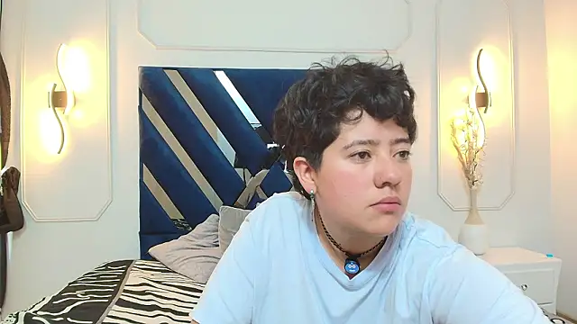 Gaia n Nix online show from 03-15-26, 05:53