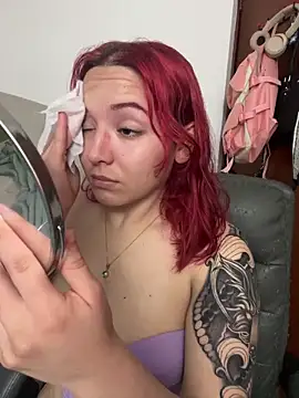 Snapshot of GoonetteMessy chatting on 02-15-26, 12:11 GoonetteMessy online show from 02-15-26, 12:11