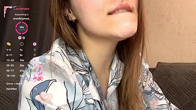 BunnyFleur online show from 02-17-26, 05:43