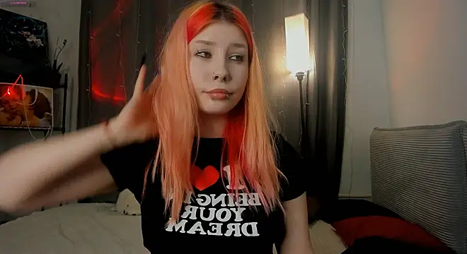 WarmAtEdges online show from 03-08-26, 05:05