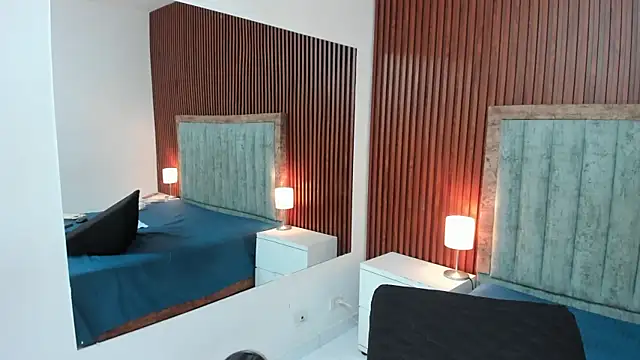 Karina Towers online show from 03-31-26, 11:34