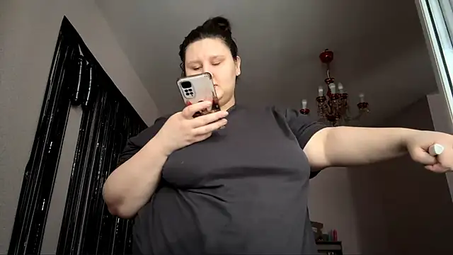 BadGirlBloom online show from 02-24-26, 02:29