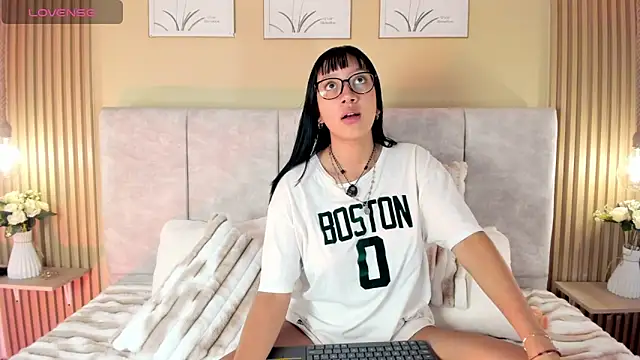 Snapshot of Ambermoon_1 chatting on 02-20-26, 02:41 Ambermoon 1 online show from 02-20-26, 02:41