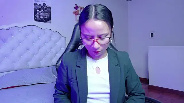 Mei hells online show from 03-28-26, 02:34