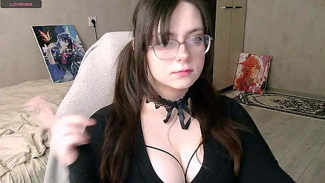 Snapshot of StayWithYuki chatting on 02-21-26, 07:21 StayWithYuki online show from 02-21-26, 07:21