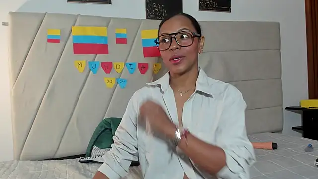 samaraa smith1 online show from 07-16-26, 12:13