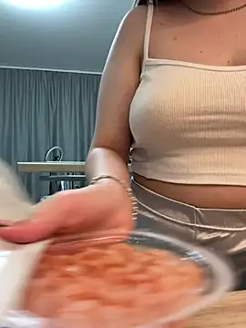 heavenly charm online show from 02-25-26, 03:01