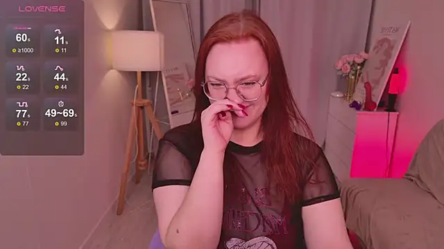 SpicyFox  online show from 03-21-26, 01:59